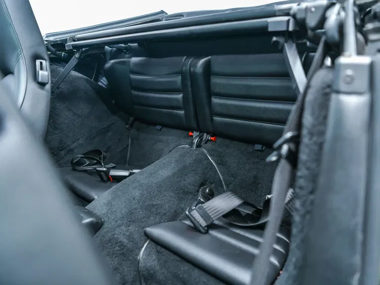 Porsche 964 Carrera 4