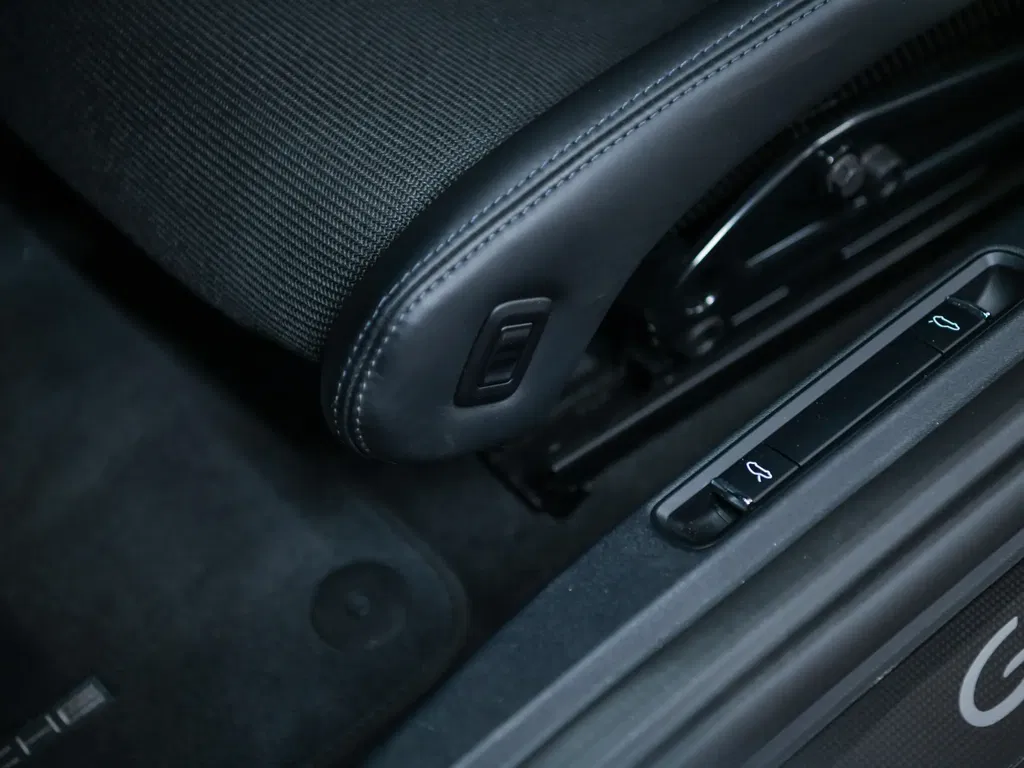 Porsche 991 GT3 Touring