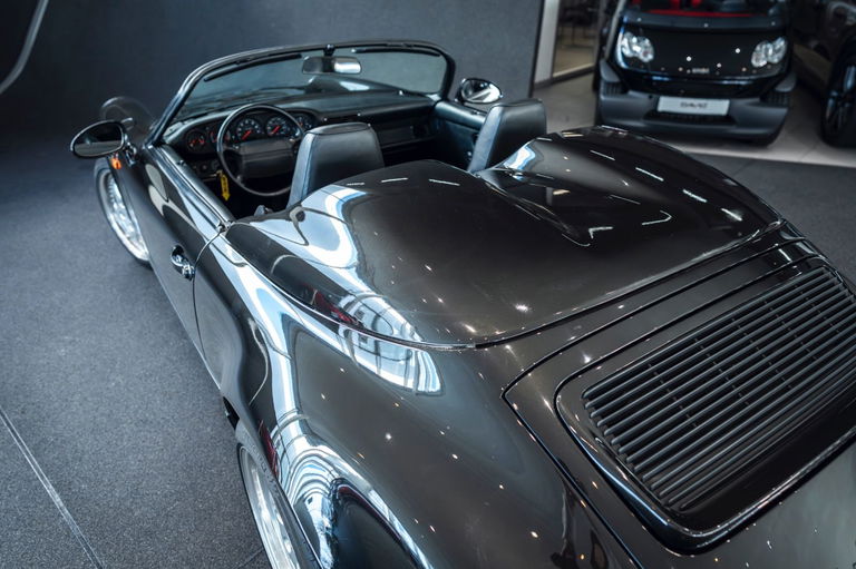 Porsche 964 Carrera 2 Speedster