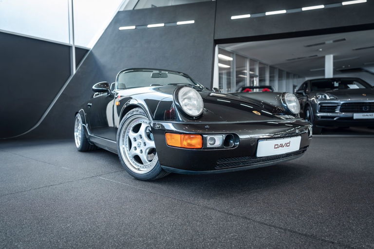 Porsche 964 Carrera 2 Speedster