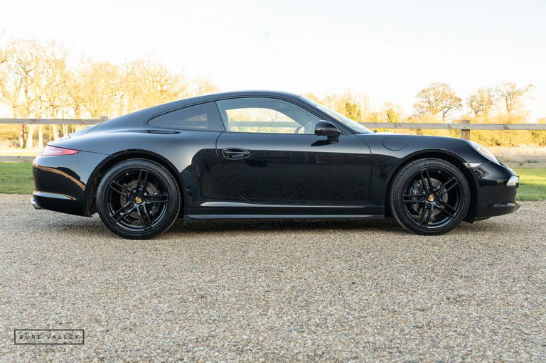 Porsche 991 Carrera 4