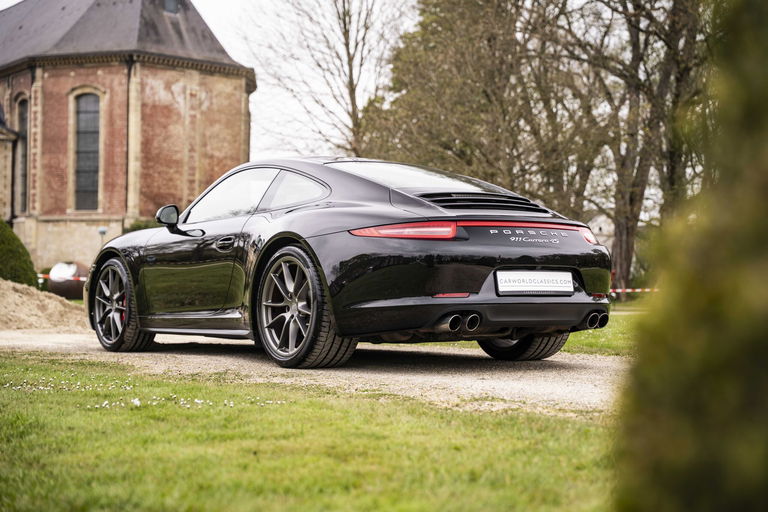 Porsche 991 Carrera 4S