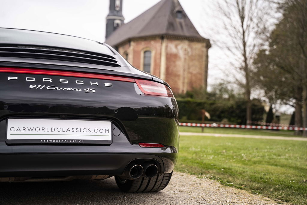 Porsche 991 Carrera 4S
