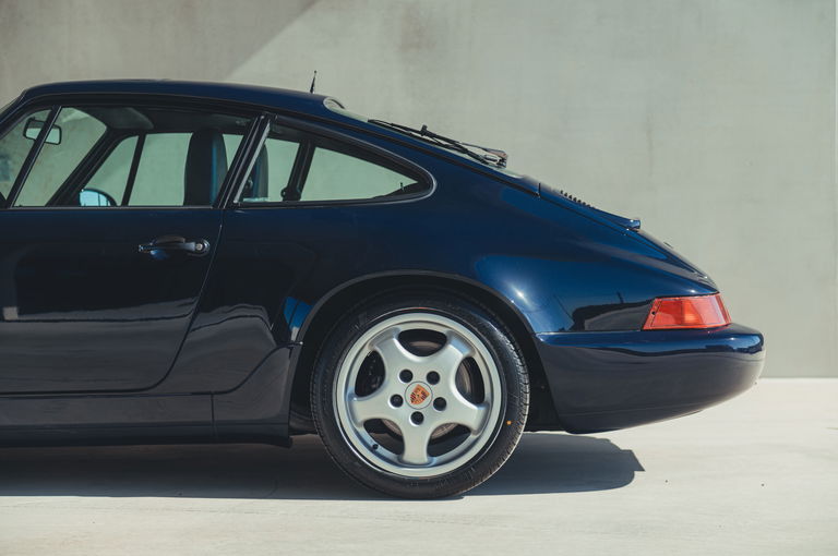 Porsche 964 Carrera 2