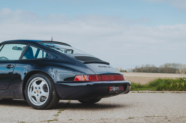 Porsche 964 Carrera 2