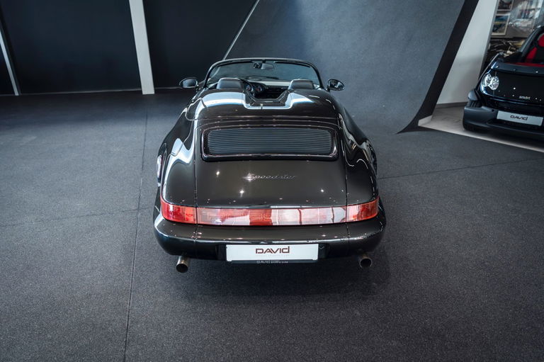 Porsche 964 Carrera 2 Speedster