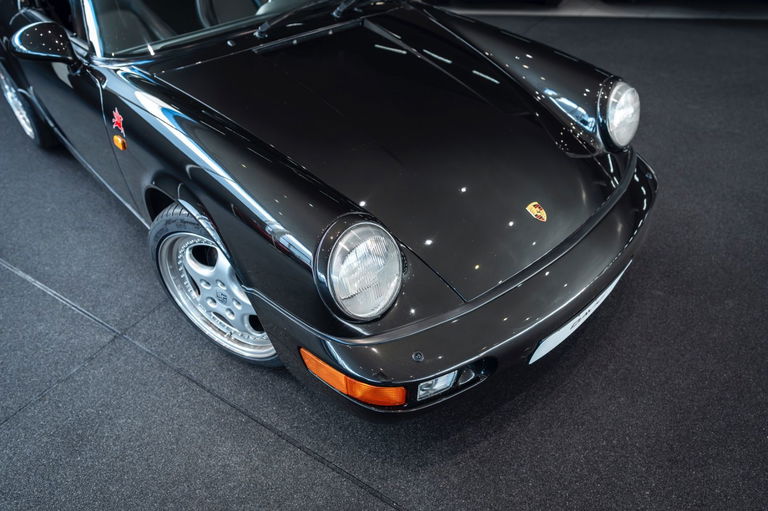 Porsche 964 Carrera 2 Speedster