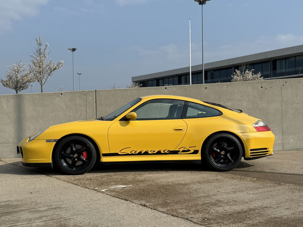 Porsche 996 Carrera 4S