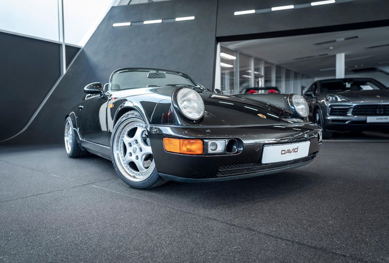 Porsche 964 Carrera 2 Speedster