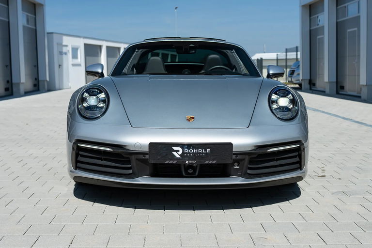 Porsche 992 Targa 4