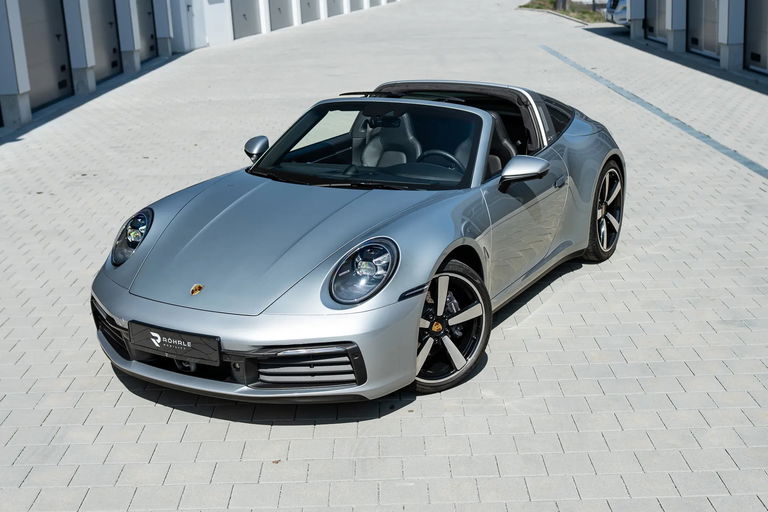 Porsche 992 Targa 4