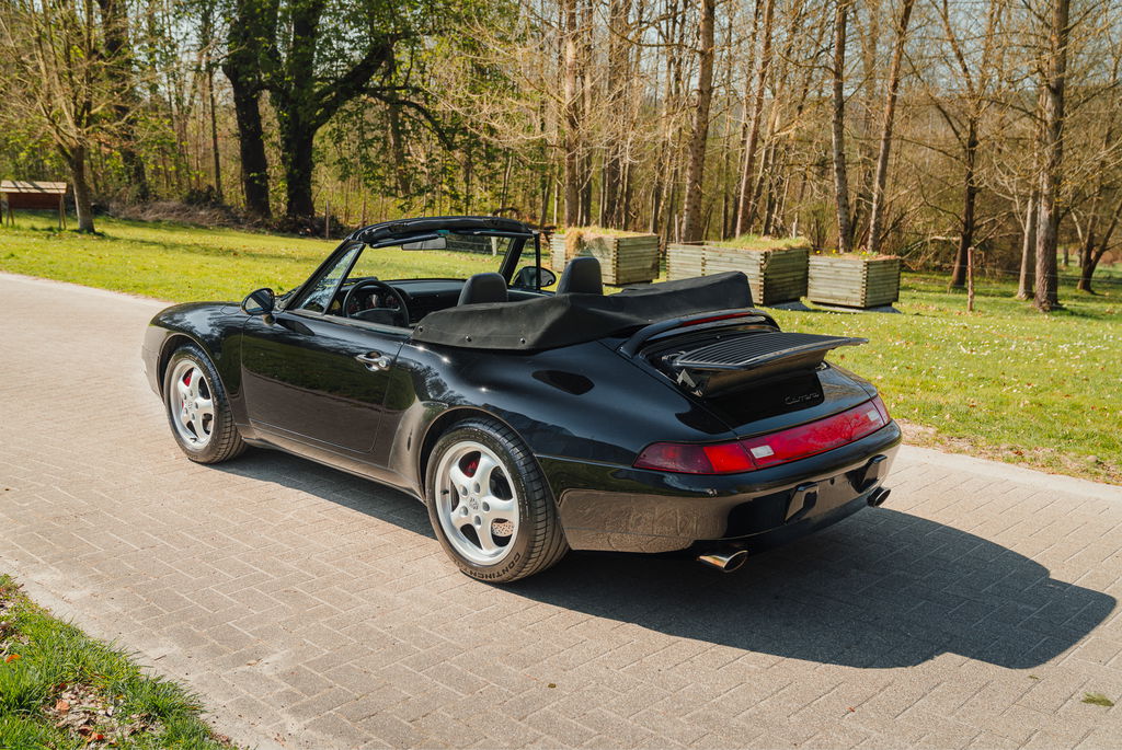 Porsche 993 Carrera