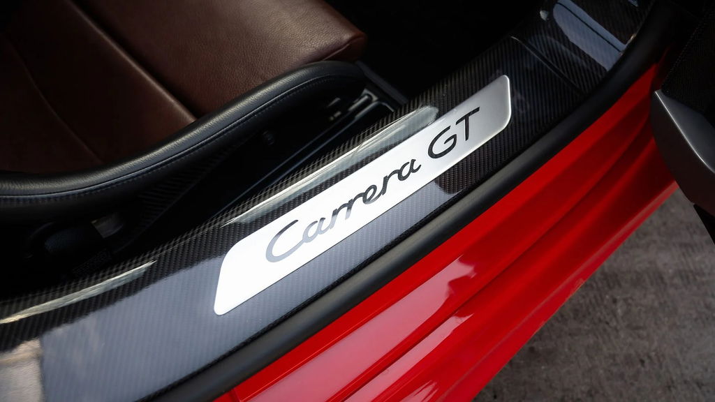 Porsche Carrera GT
