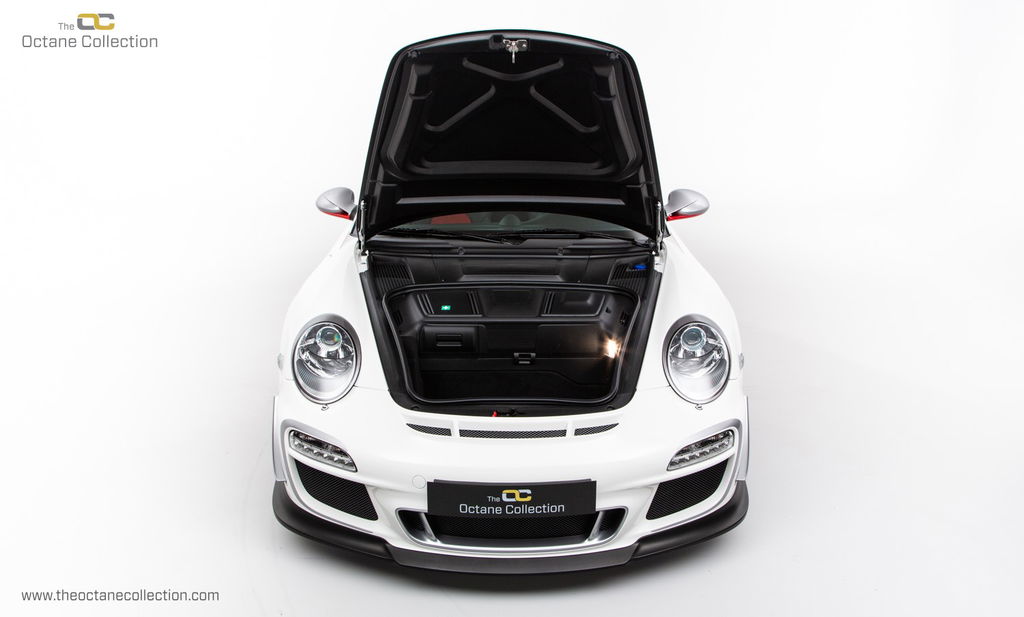 Porsche 997 GT3 RS 4.0