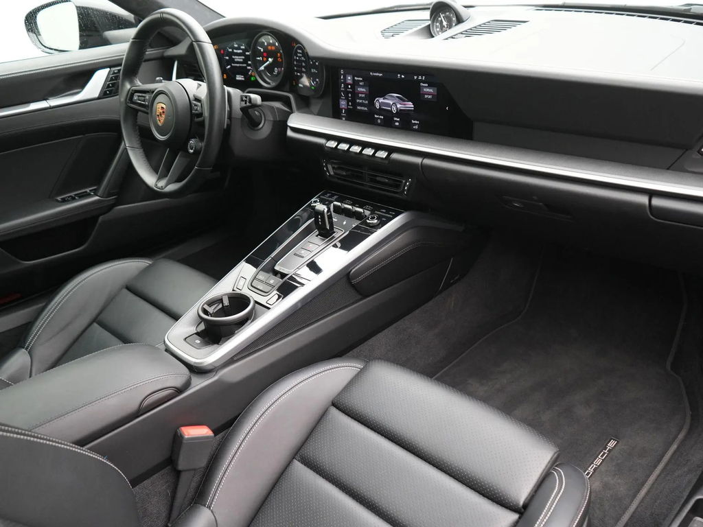 Porsche 992 Carrera S