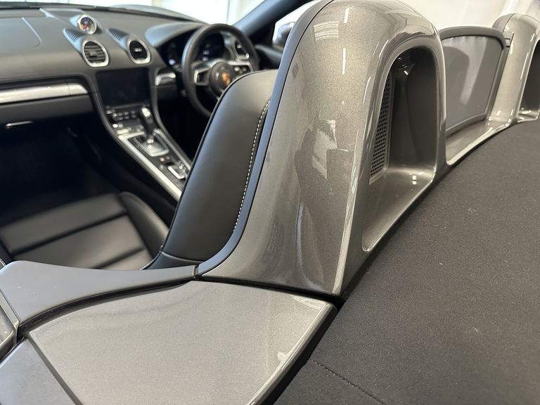 Porsche 718 Boxster