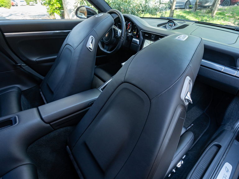 Porsche 991 Carrera 4