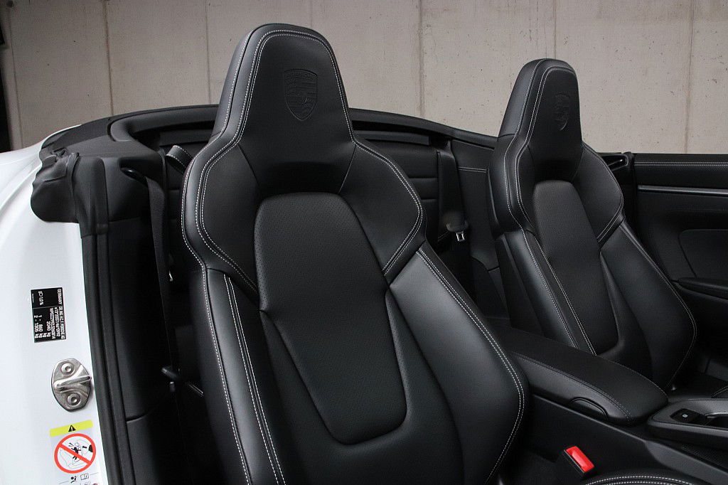 Porsche 992 Carrera S