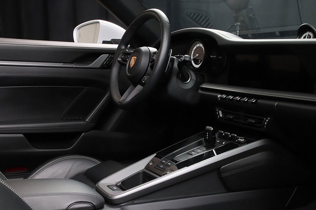 Porsche 992 Carrera S