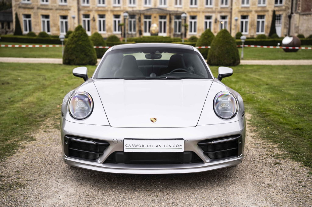 Porsche 992 Carrera S
