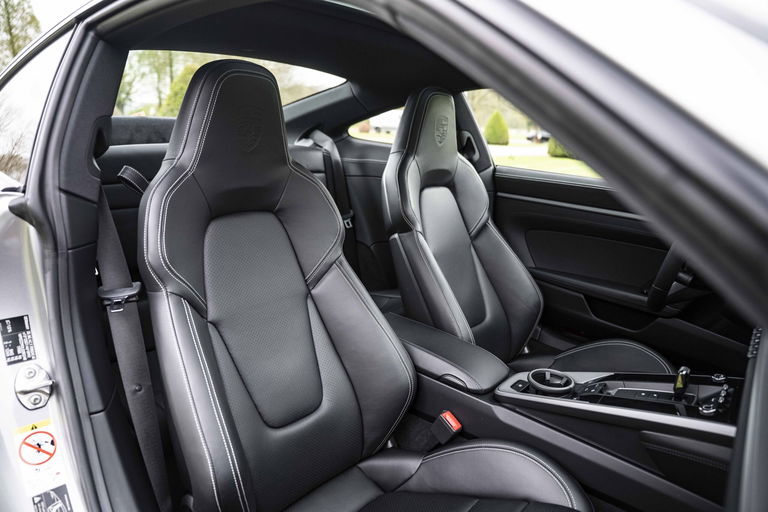 Porsche 992 Carrera S