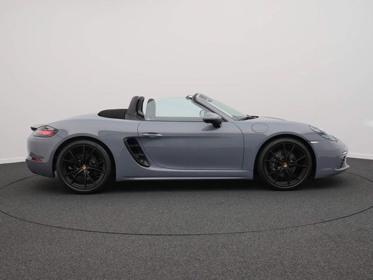 Porsche 718 Boxster