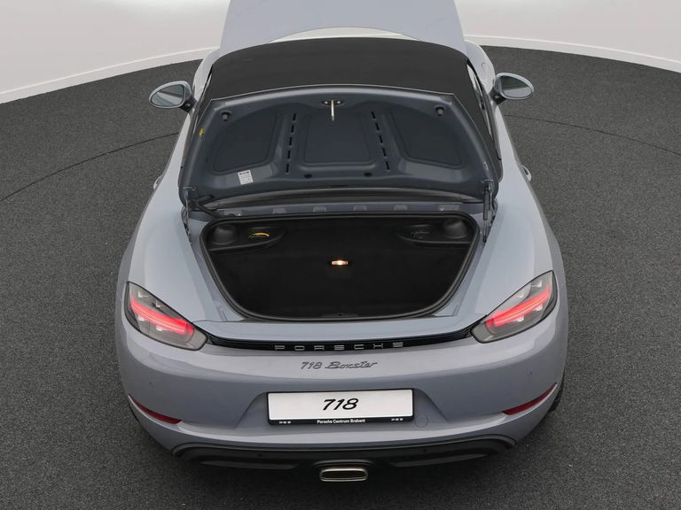 Porsche 718 Boxster