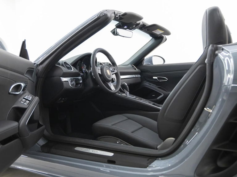 Porsche 718 Boxster