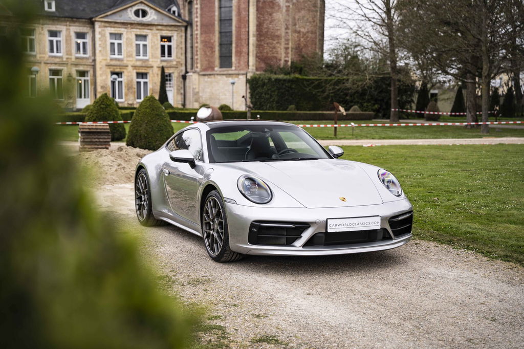 Porsche 992 Carrera S