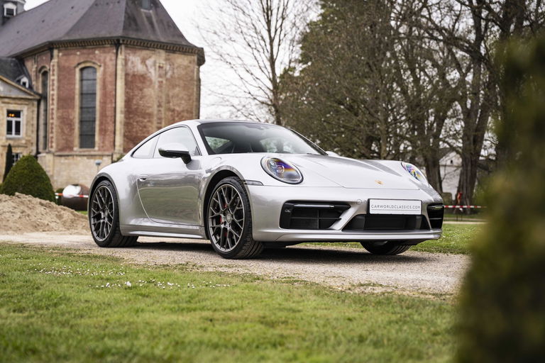 Porsche 992 Carrera S