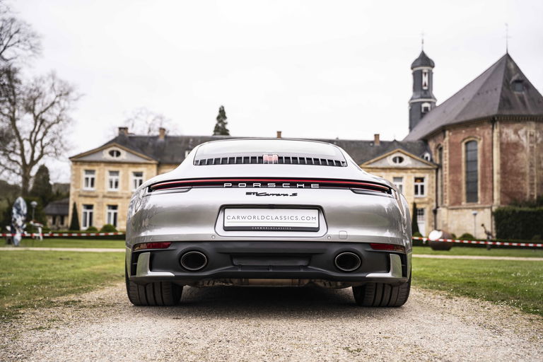 Porsche 992 Carrera S