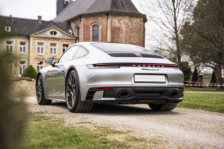 Porsche 992 Carrera S