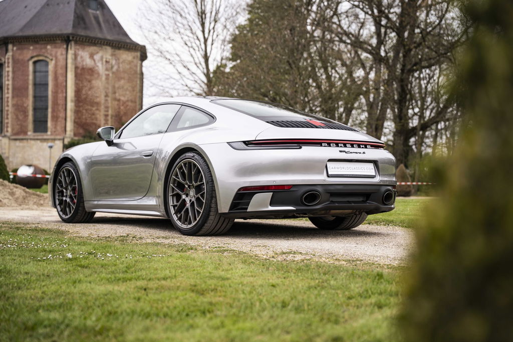 Porsche 992 Carrera S
