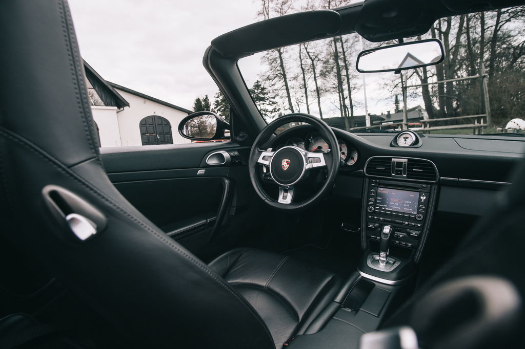 Porsche 997.2 Carrera 4S