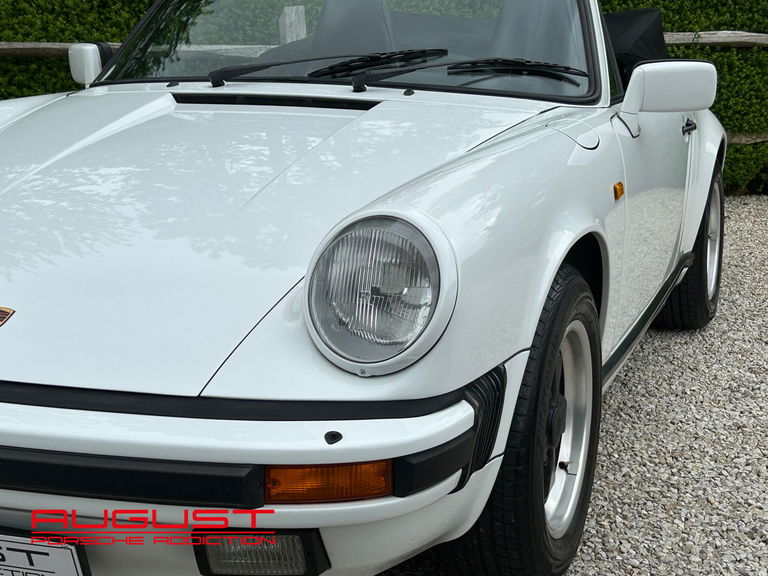 Porsche 911 Carrera 3.2