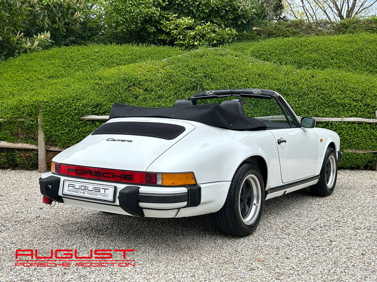 Porsche 911 Carrera 3.2