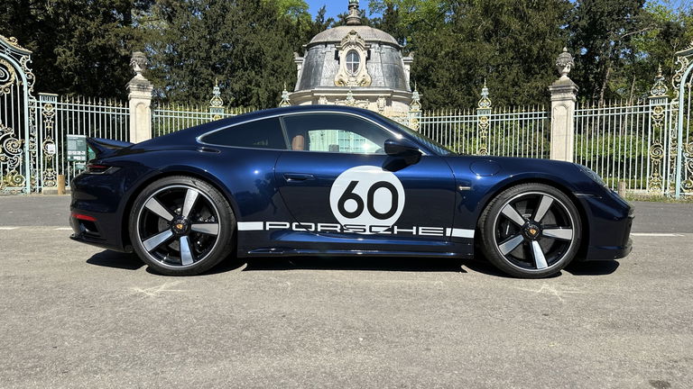 Porsche 992 Sport Classic