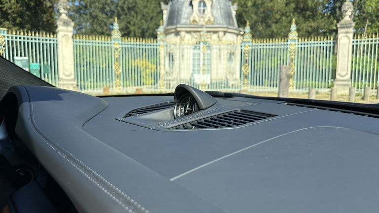 Porsche 992 Sport Classic