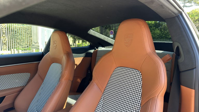 Porsche 992 Sport Classic