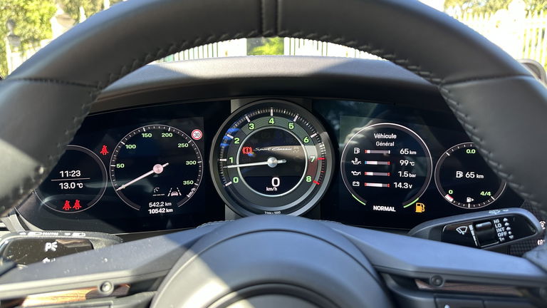 Porsche 992 Sport Classic