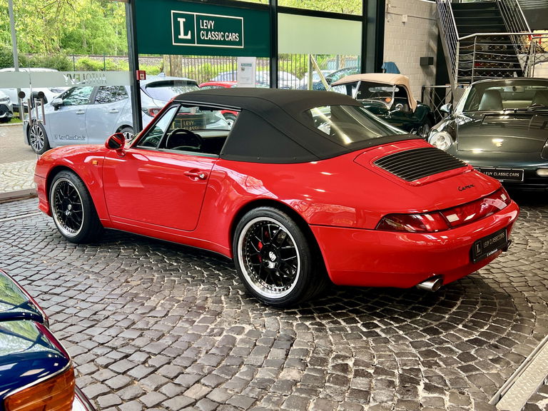 Porsche 993 Carrera 4