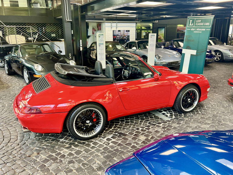 Porsche 993 Carrera 4