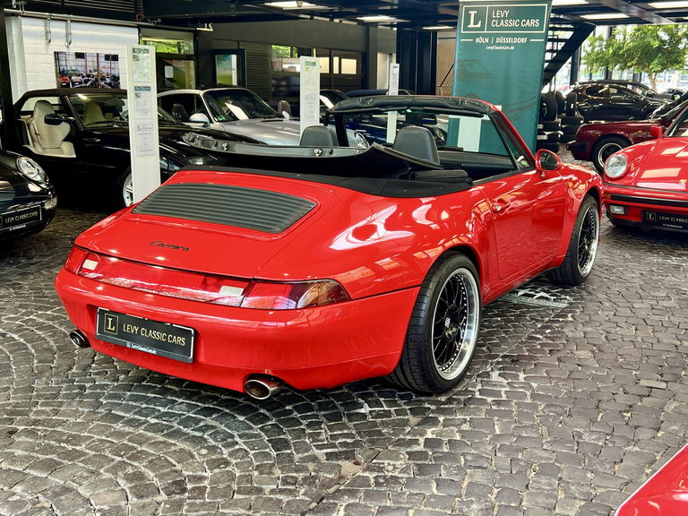 Porsche 993 Carrera 4