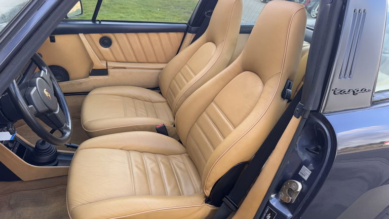 Porsche 911 Carrera 3.2