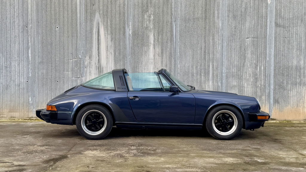 Porsche 911 Carrera 3.2