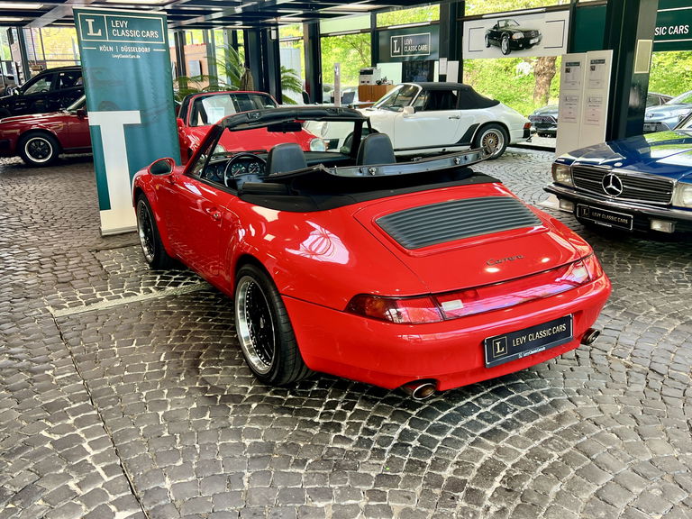 Porsche 993 Carrera 4