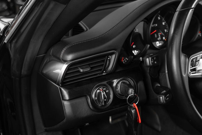 Porsche 991.2 Carrera 4 GTS