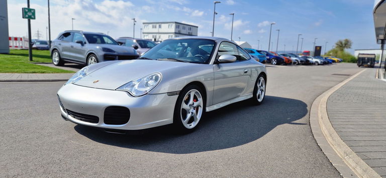 Porsche 996 Carrera 4S
