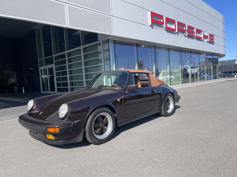 Porsche 911 Carrera 3.2 (KAT)