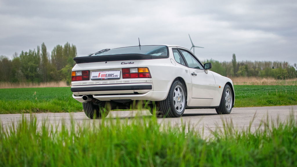 Porsche 944 Turbo Coupé